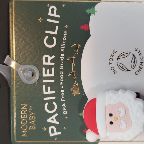 Modern Baby NWT Santa and Christmas  Color Silicone Beads Pacifier Clip - Picture 2 of 5